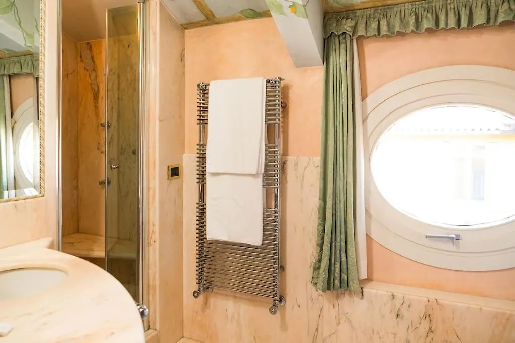 Carbonesi Luxury - Centro Storico Apartment Bologna