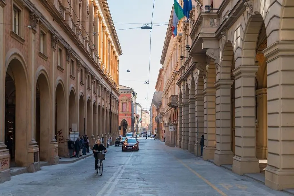 Carbonesi Luxury - Centro Storico Apartment Bologna 0*,